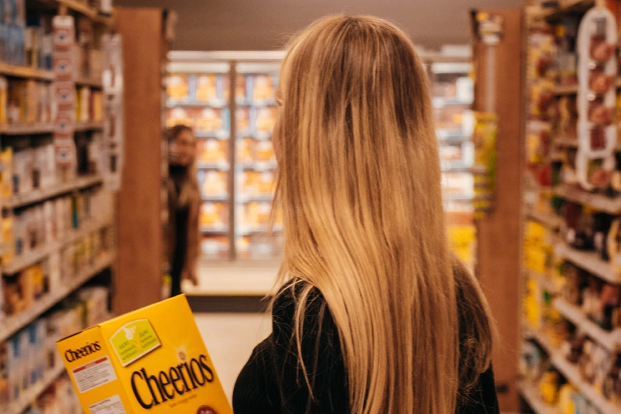 Can you give cheerios to your dog as treats or regular food